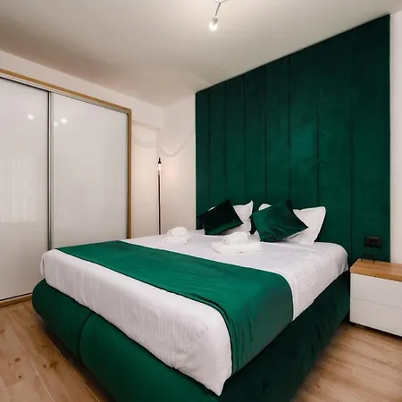 Apartment Emerald Waves - Infinity Pool&spa Navodari